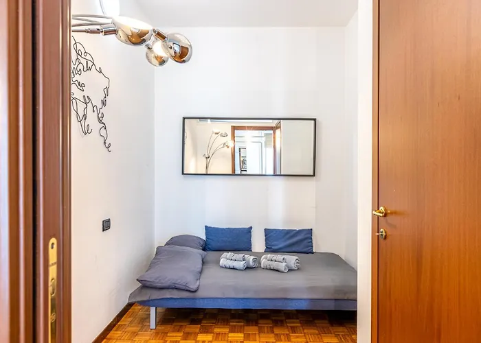 Bonnet 11A Comfort Elegante Porta Nuova - Vesta